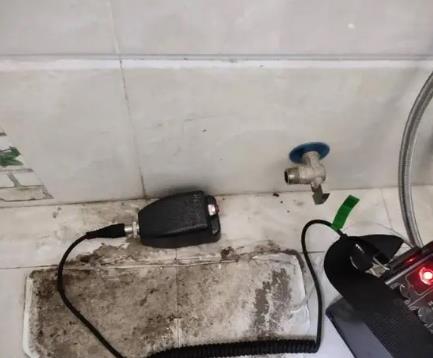 马村屋顶漏水维修公司分享下卫生间漏水的危害及解决方法
